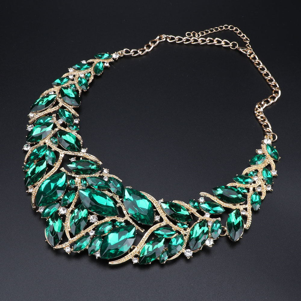 CYNTHIA Luxury Green Colour Cr - огляд і ціна Indian Wedding Supply