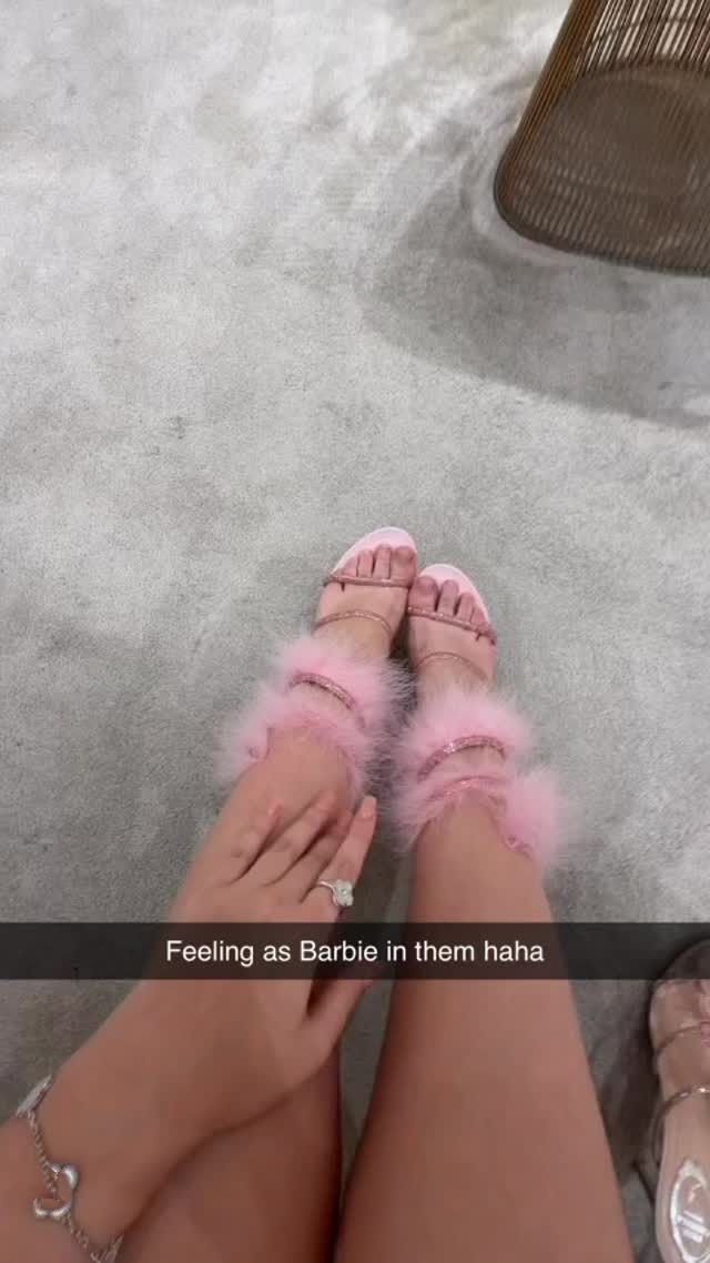 Pink fur ankle warp crystal hi - огляд і ціна Wedding Super